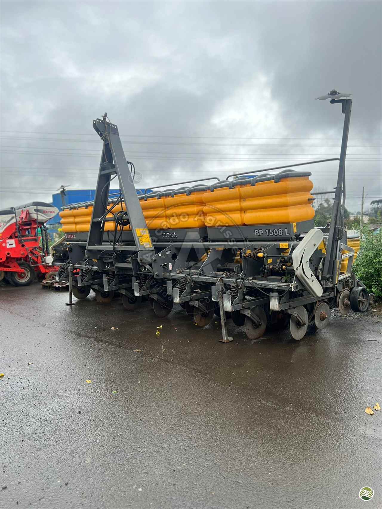 PLANTADEIRA VALTRA HITECH BP 1508 Atacado Agrisser VACARIA RIO GRANDE DO SUL RS